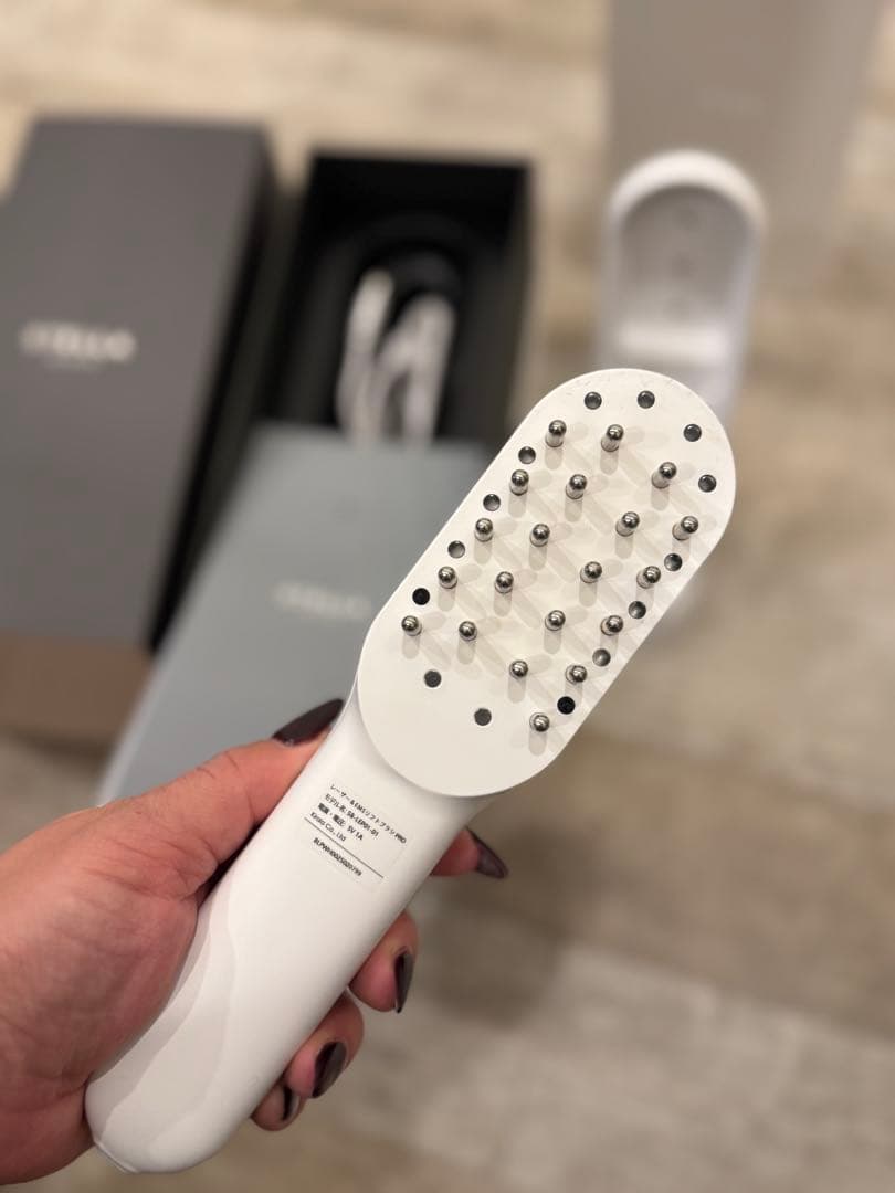 STELLA BEAUTE レーザー&EMS リフトブラシ PRO