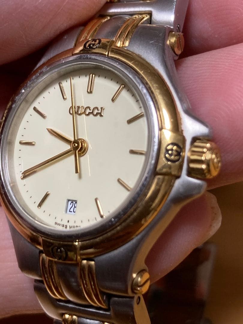 M*H様 GUCCI 腕時計 クォーツ シルバー/ゴールド