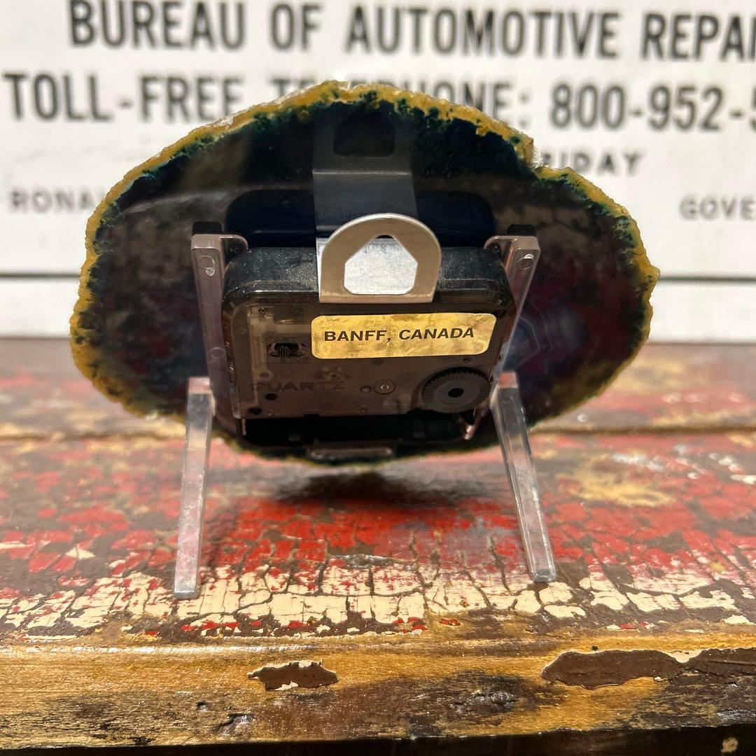 カナダ製 青メノウ 瑪瑙 アゲート 置時計 原石 鑑賞用 天然石 鉱物 オブジェ