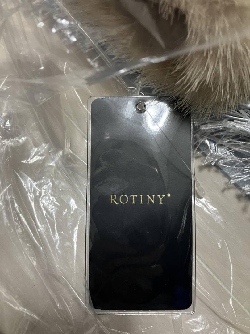 ミンク　ダウンジャケット　ROTINY