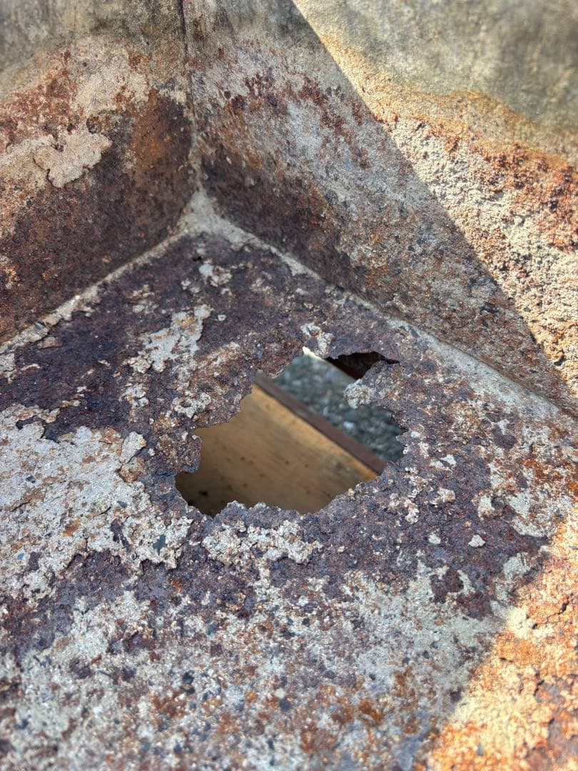 長火鉢　龍文堂酒燗器付　銅蓋　火箸付　囲炉裏座卓 引出し付き　灰付　当時物