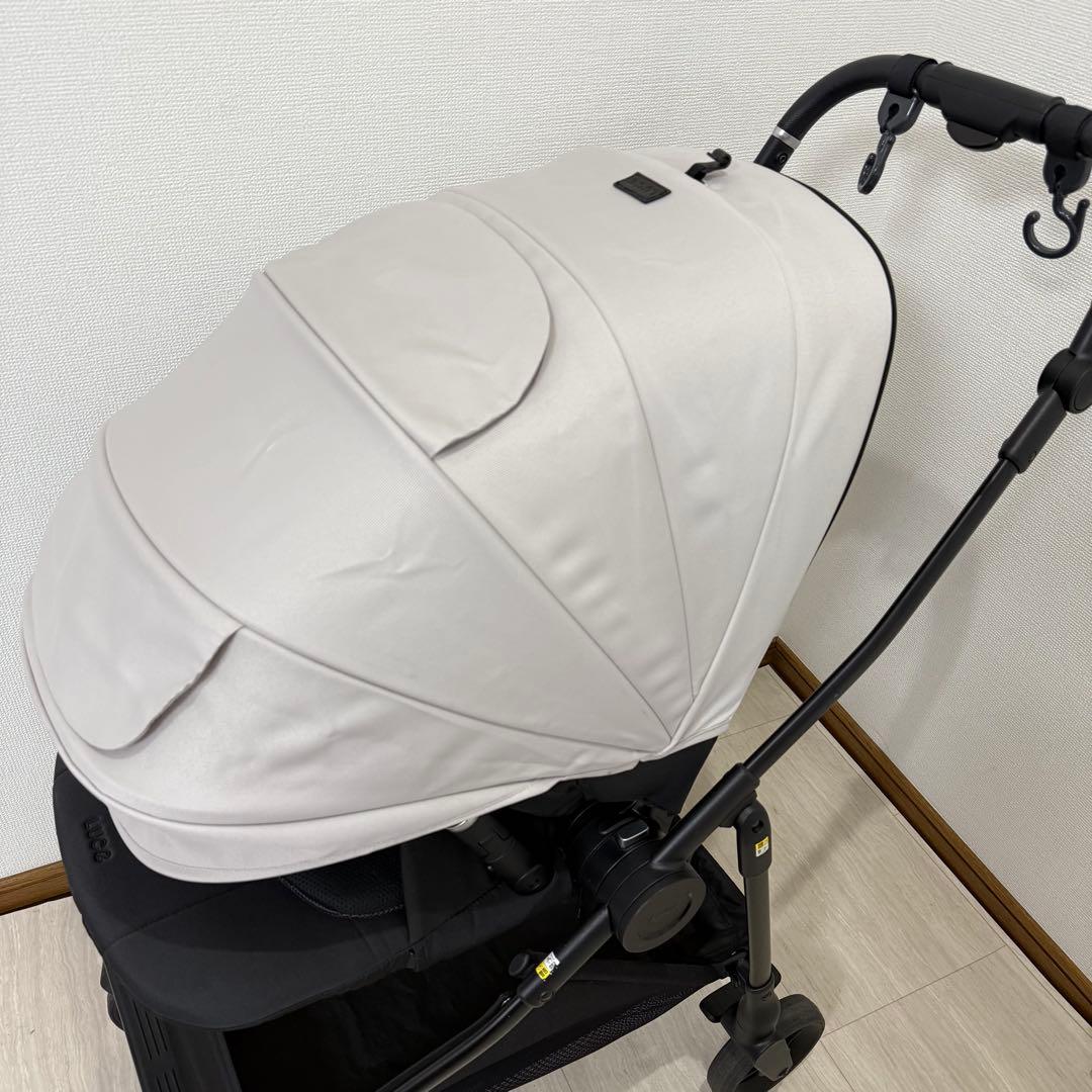 【2024年購入／使用回数少美品】アップリカ ルーチェフリー ベージュ