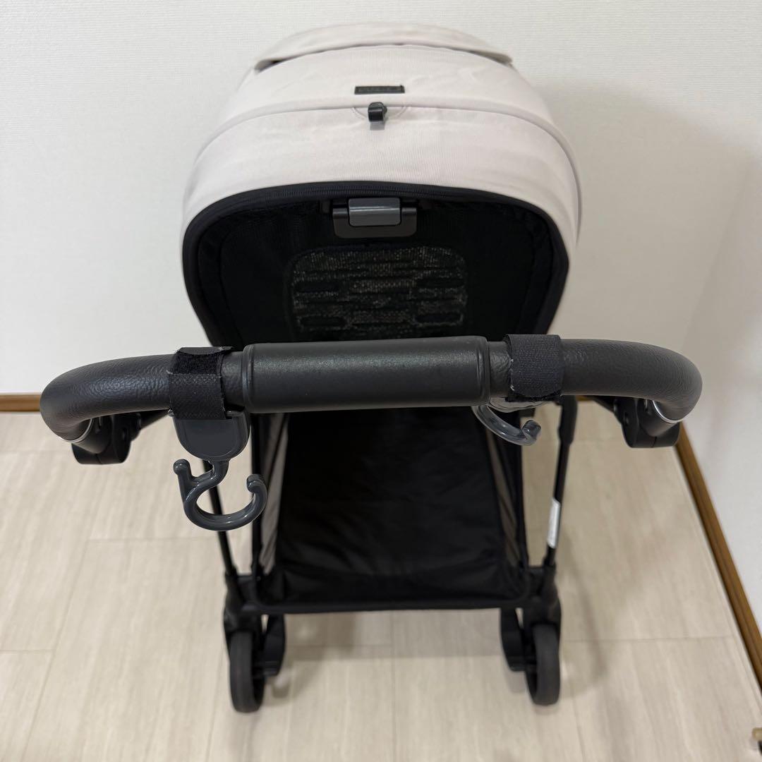 【2024年購入／使用回数少美品】アップリカ ルーチェフリー ベージュ