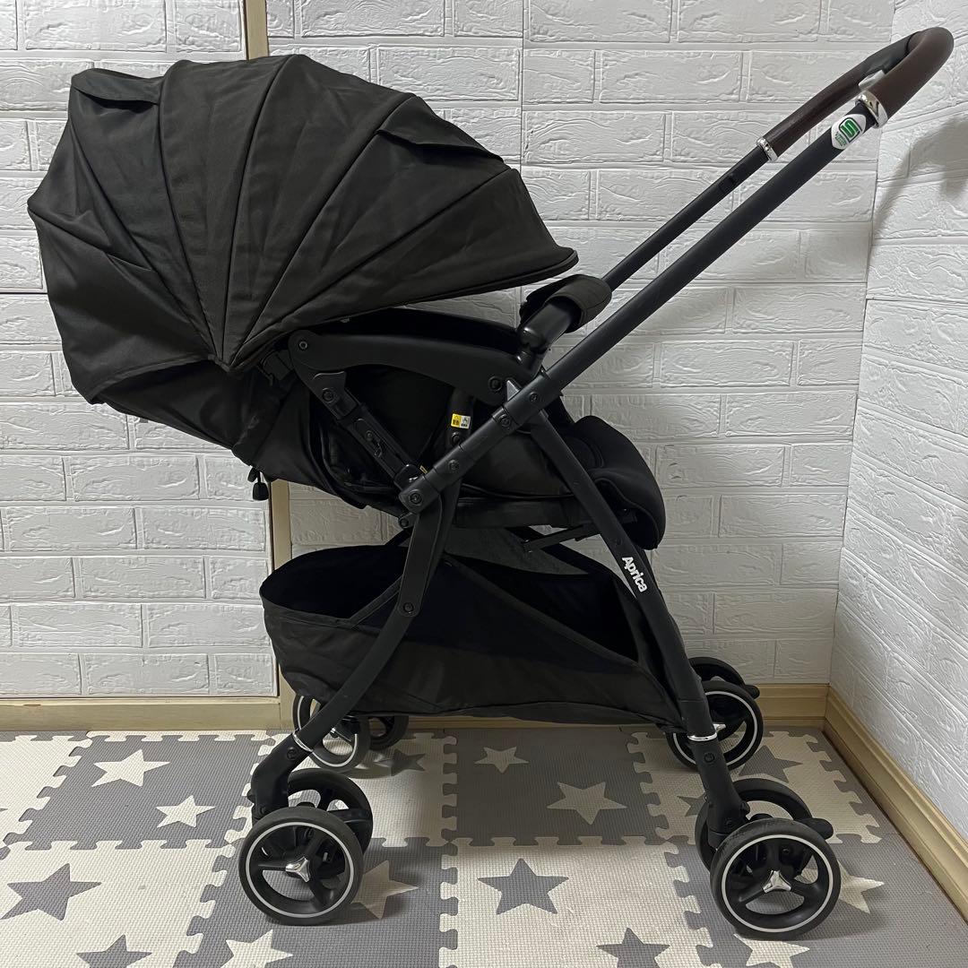 【☆極美品☆】アップリカ☆ベビーカー☆ラクーナクッションフリー☆イージーベルト☆