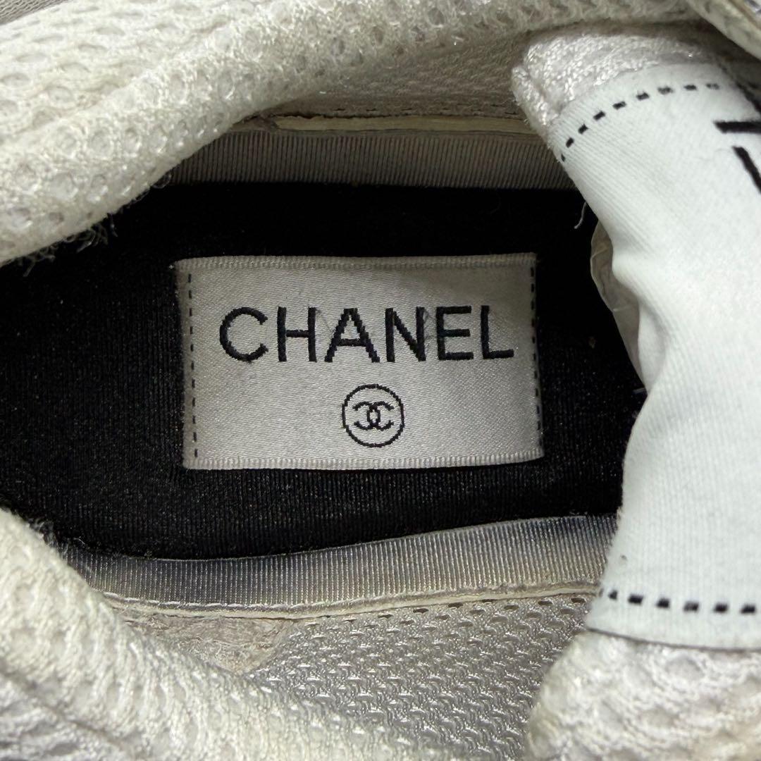 美品 CHANEL シャネル スニーカー シルバー 37