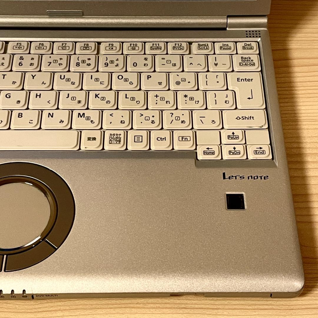 美品✨すぐ使える 軽量 小型ノートパソコン Windows11 SSD DVD