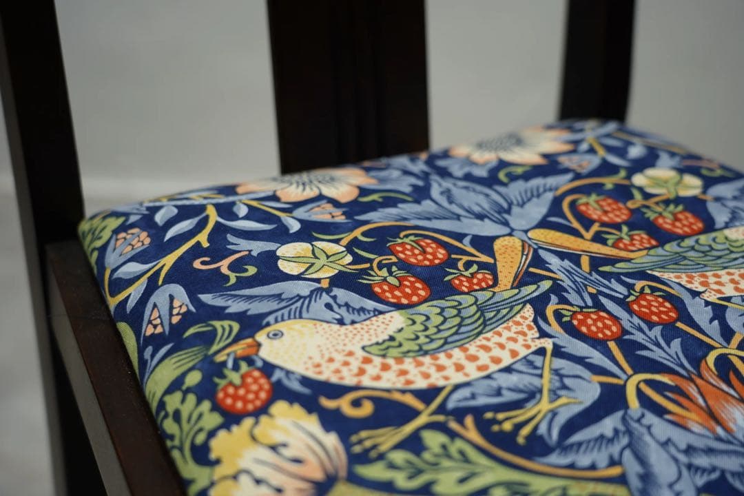 英国アンティーク　ウィリアムモリス　イチゴ泥棒　正規品