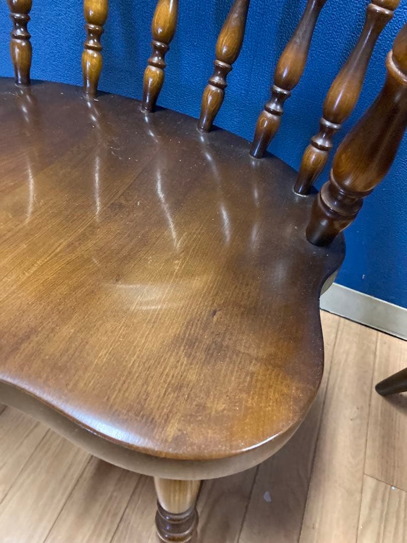 キツツキ　アンティーク調　チェア　ヴィンテージ　ダイニングチェア　アームチェア