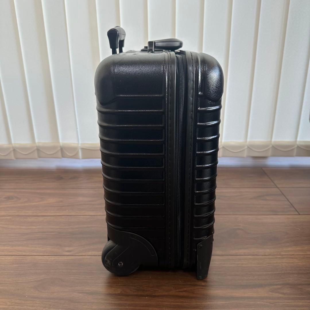 リモワ サルサ ビジネストローリー キャリーケース 2輪 23L