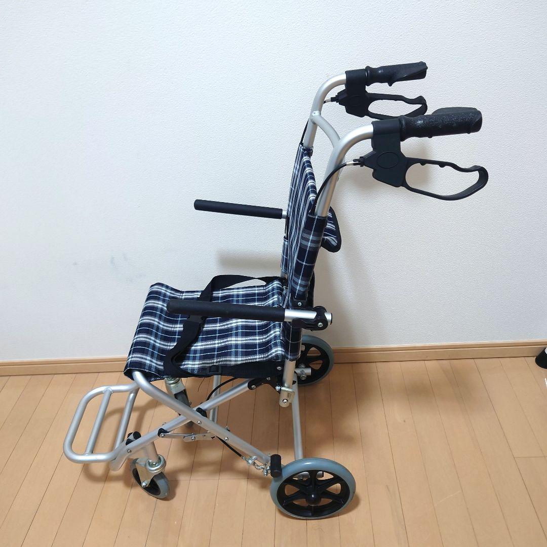 美品　KADOKURA　車椅子　折りたたみ椅子　簡易車イス