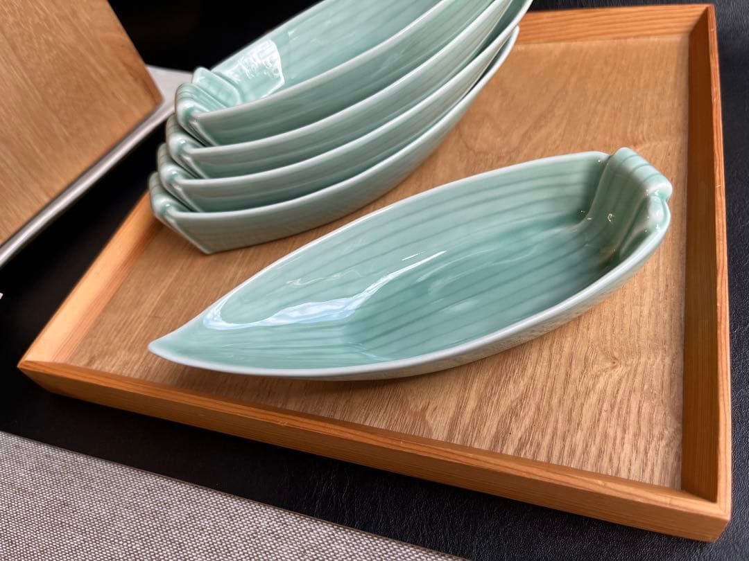 深川製磁　百年庵　笹青磁　笹舟取皿揃