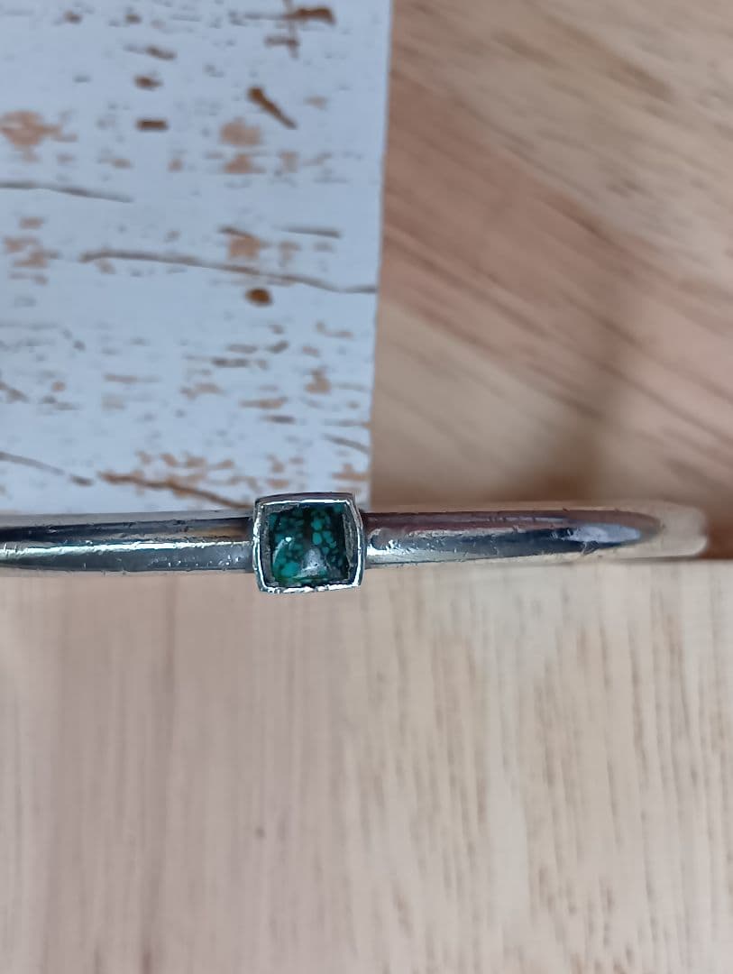 ターコイズ　バングル