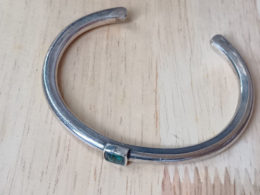 ターコイズ　バングル