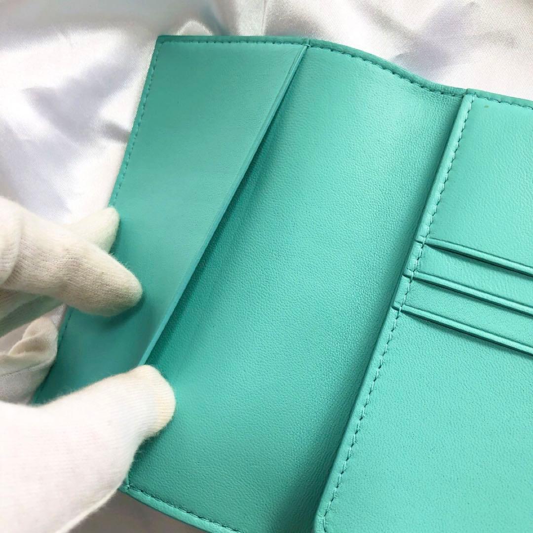 【美品】ティファニー　パスポートケース　パスケース　小物入れ　レザー