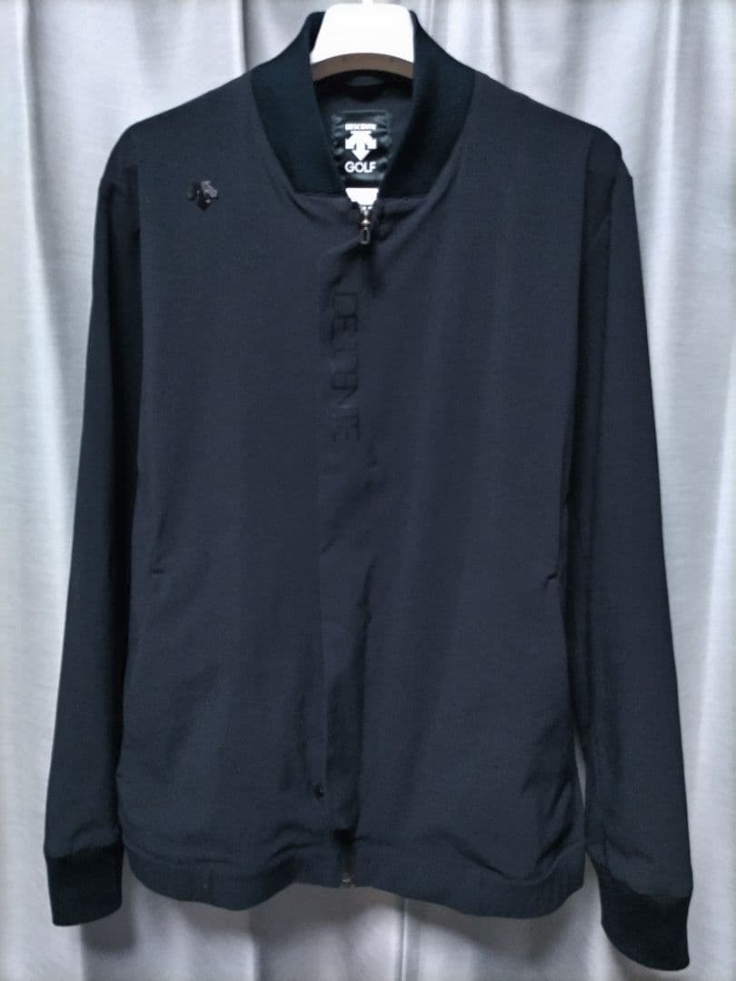 デサントゴルフ　ストレッチ　ジップアップ ジャケット　ブルゾン　黒系