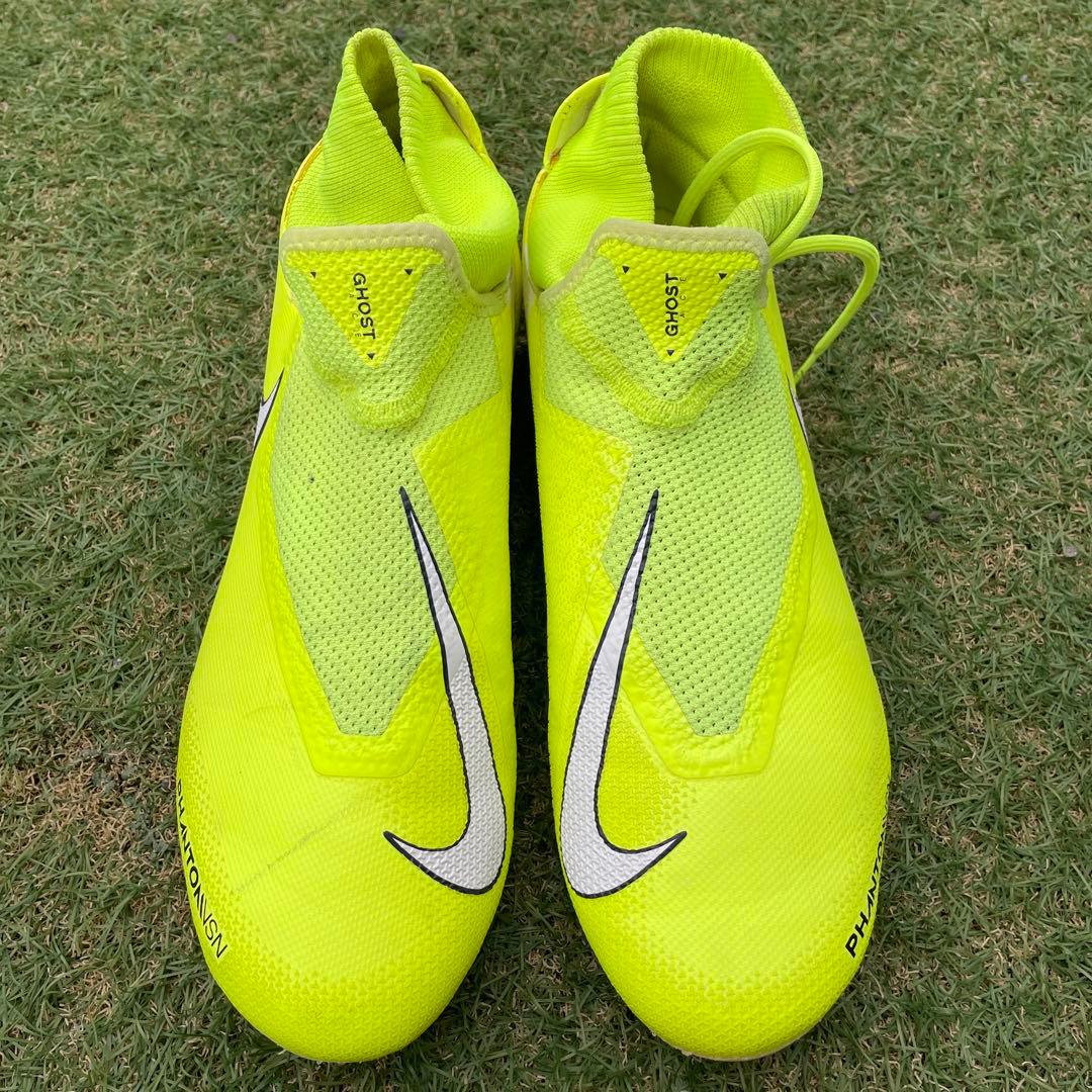 NIKEファントムphantomサッカースパイク28cm