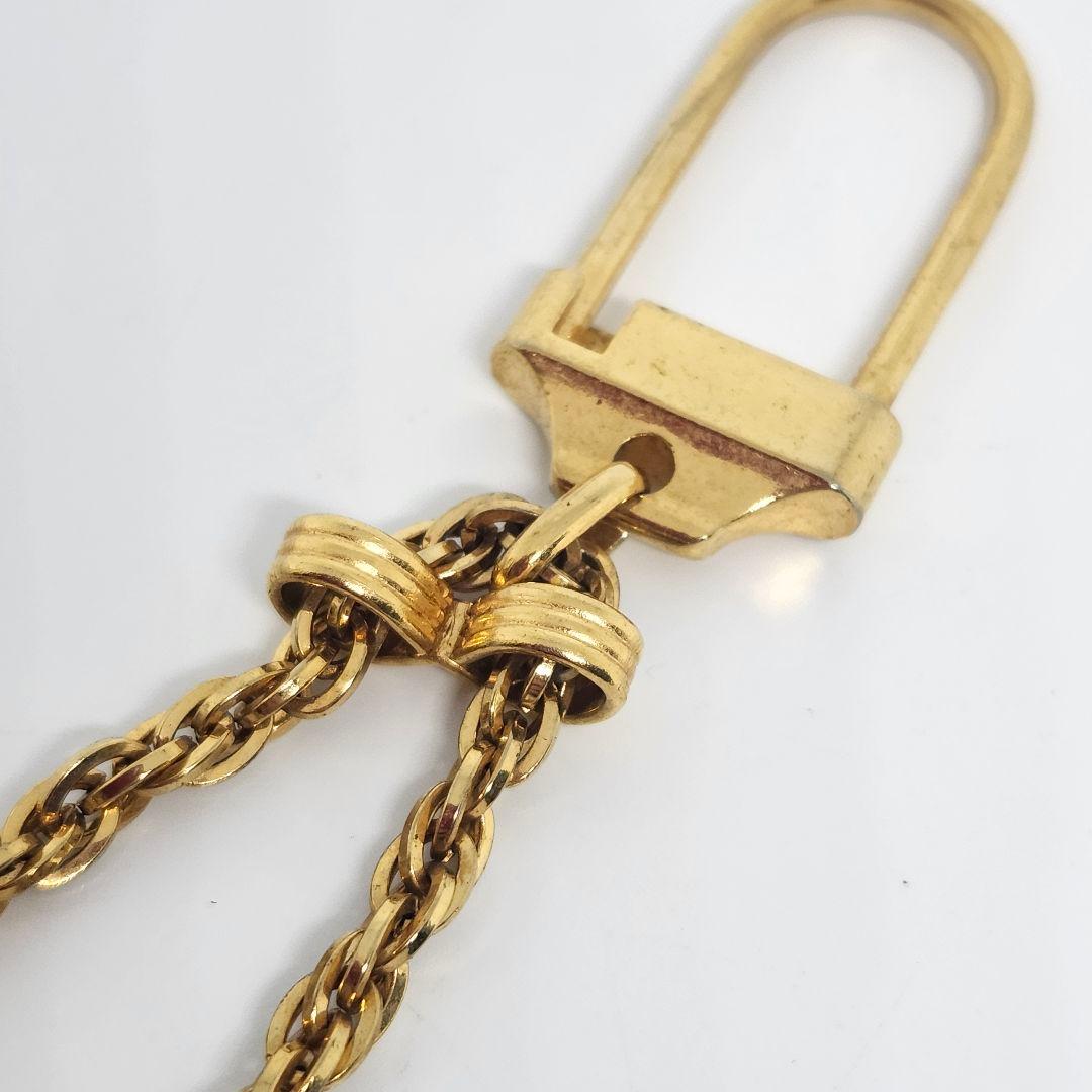 CHANEL シャネル 香水 キーチャーム キルティング 柄 ゴールド NO19