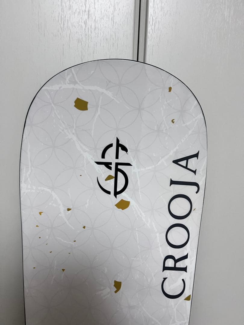 CROOJA WORM 24-25モデル　148センチスノーボード