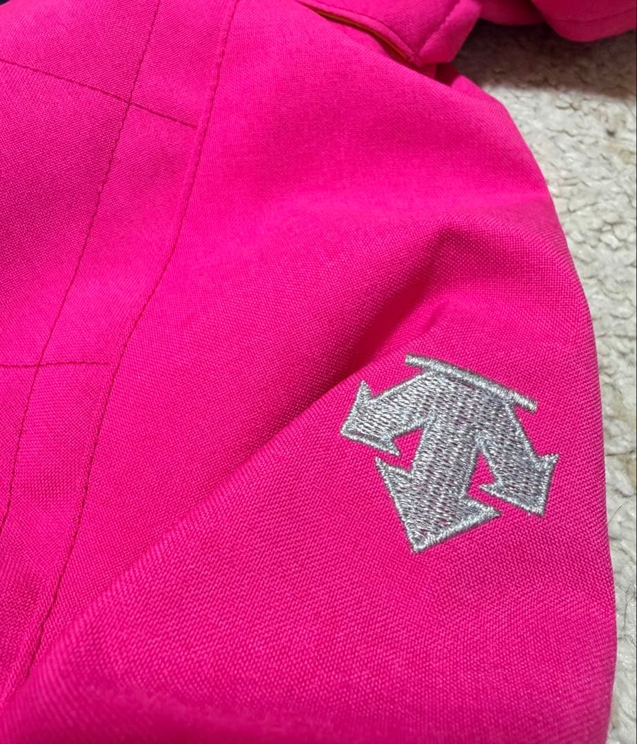 美品♪デサント DESCENTE スキーウェアセット 130サイズ