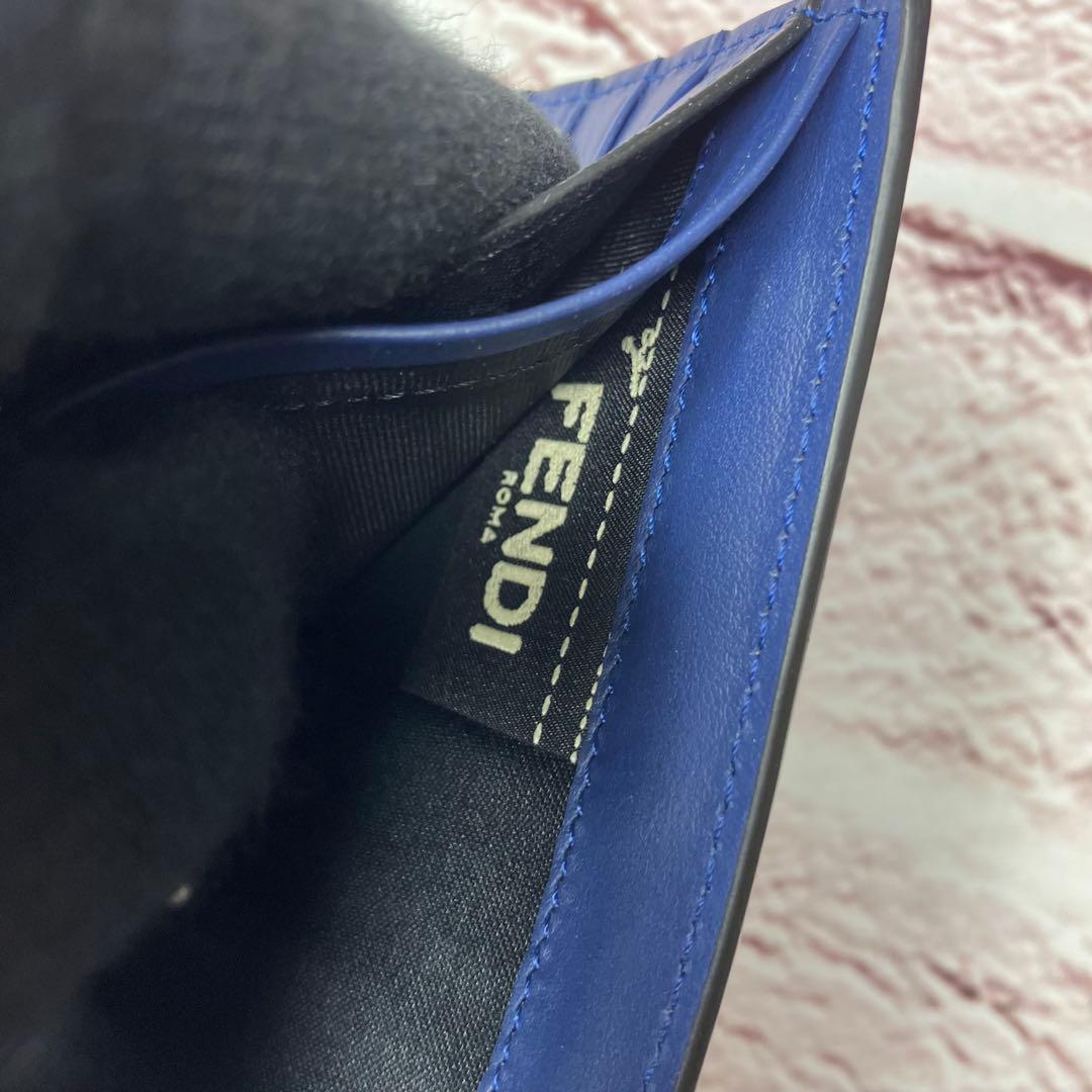 未使用品✨フェンディ モンスター バグズアイ 本革 レザー 二つ折り財布