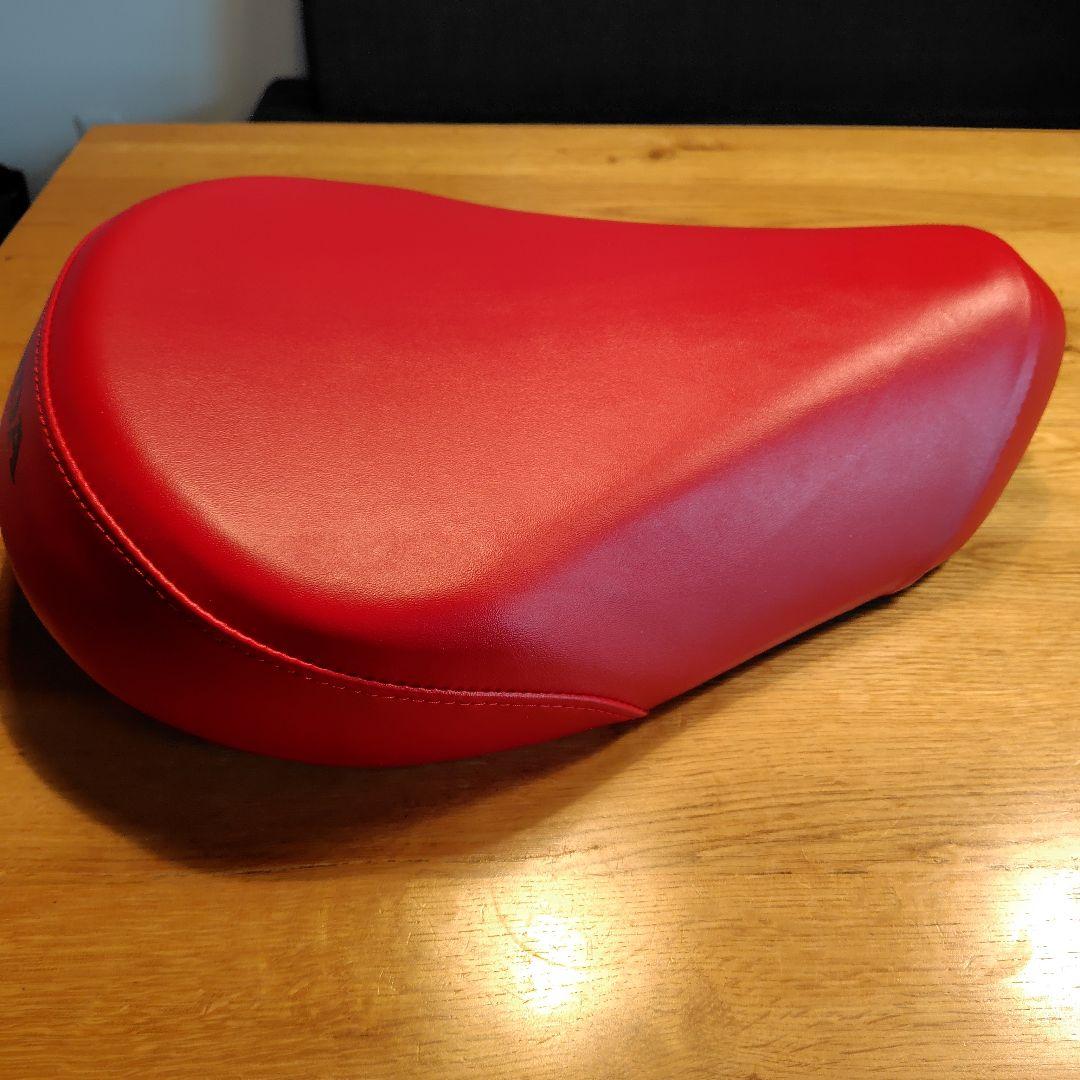 HONDA C125 純正シート