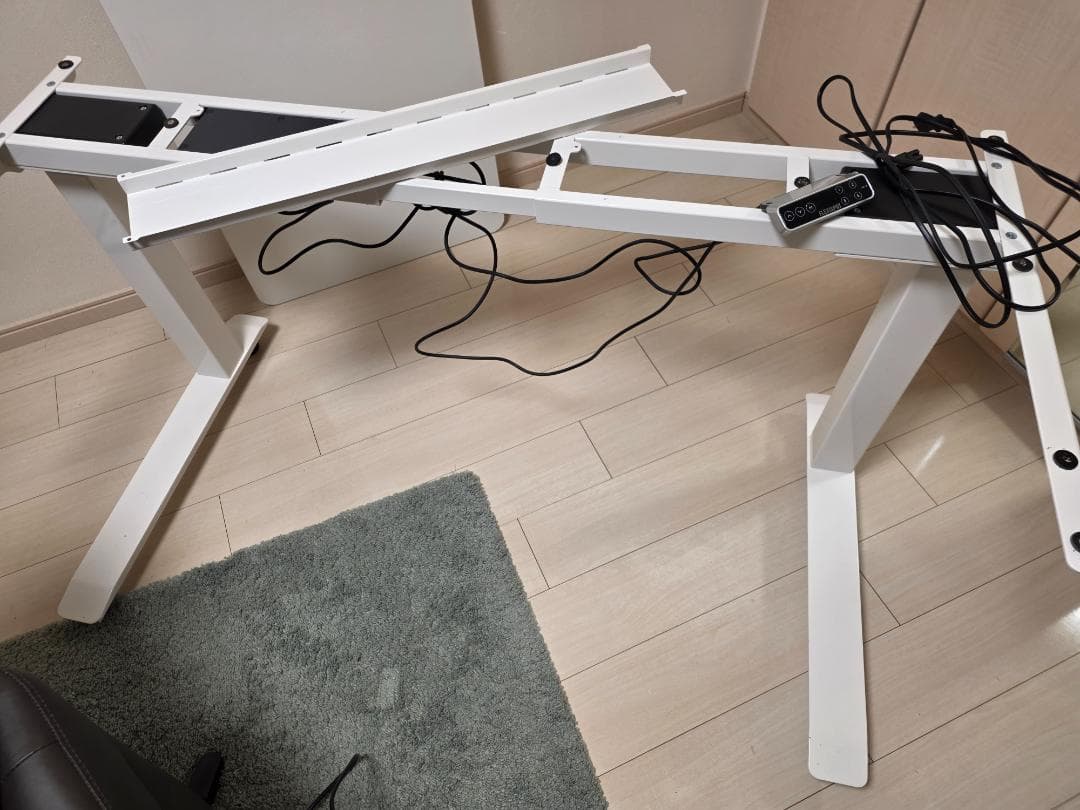 【すぎ☆さん専用】E7 Pro（コの字型） +ケーブルトレイ