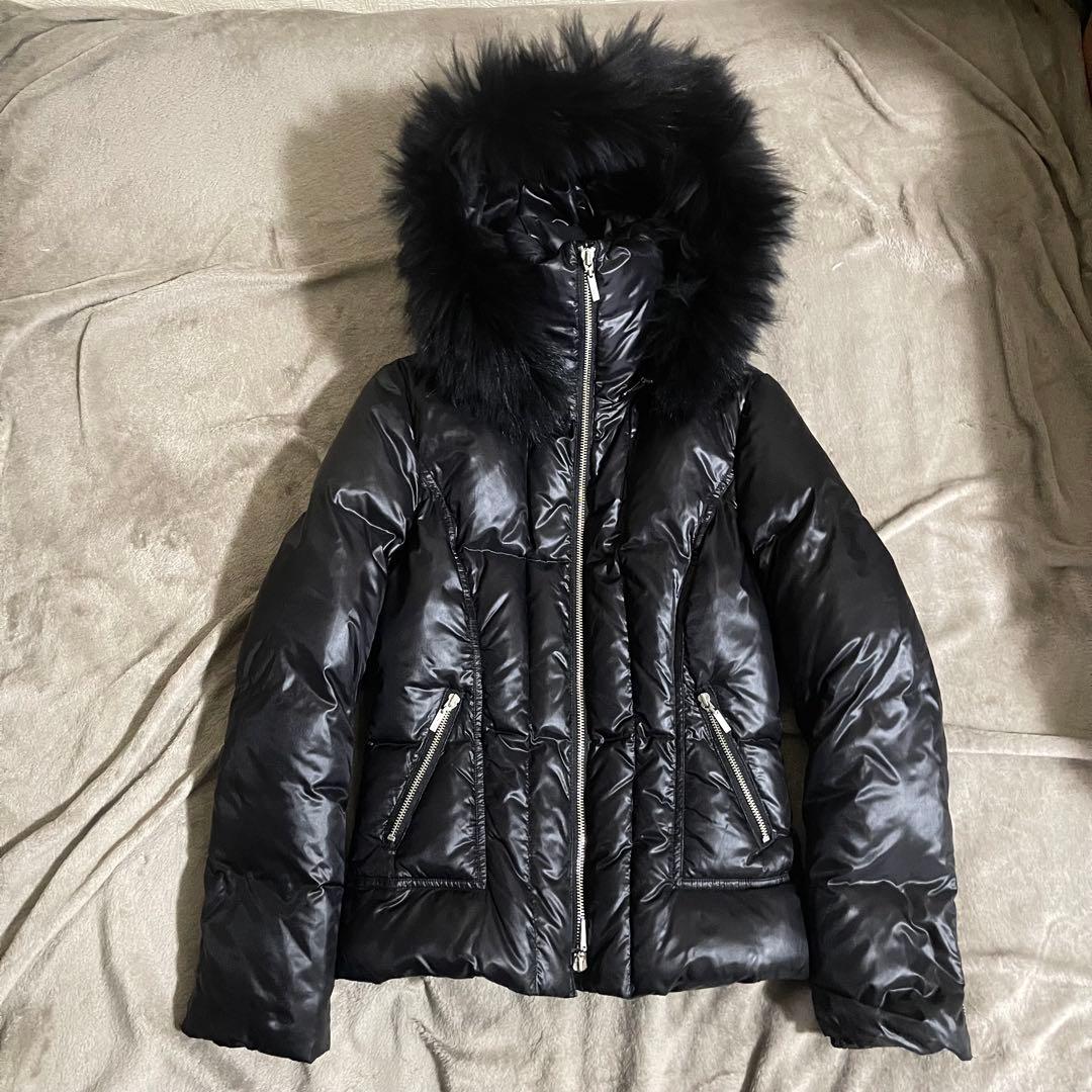 平成ギャル y2k　光沢　リアルファー付きダウン　黒　グランジ　パーカー　お兄系