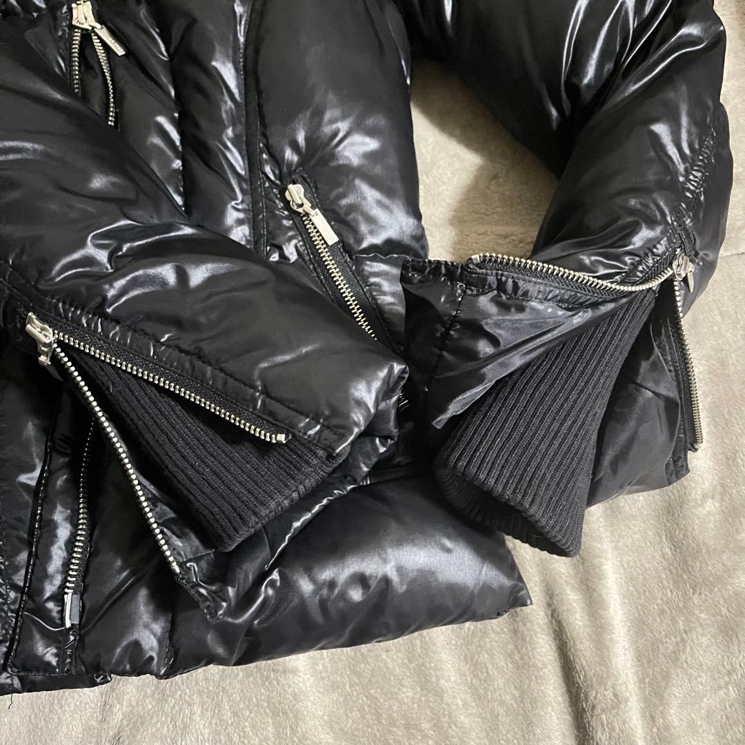 平成ギャル y2k　光沢　リアルファー付きダウン　黒　グランジ　パーカー　お兄系