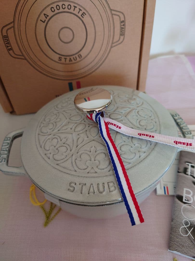 【新品/未使用】STAUB Wa-NABE S Lily カンパーニュ 16cm