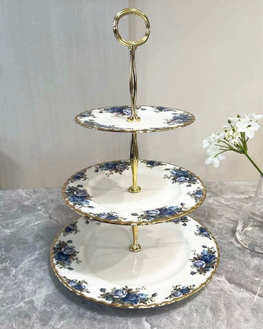 期間限定お値下中✳︎希少✳︎ロイヤルアルバート ケーキスタンド 3段