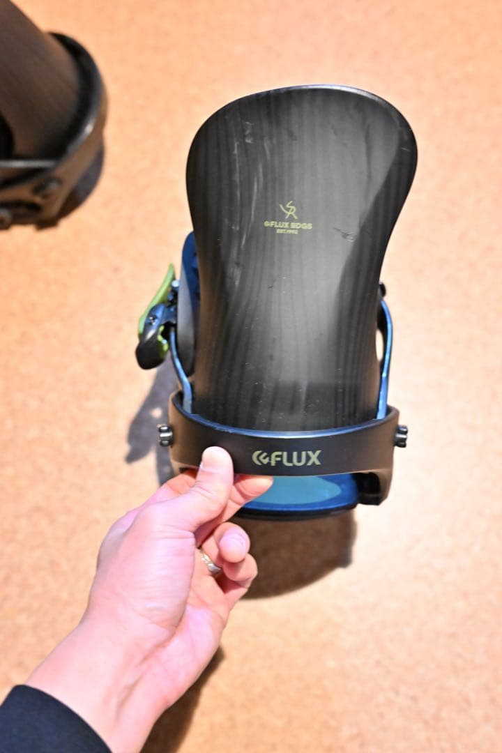 FLUX SR DARK WOOD Sサイズ ビンディング