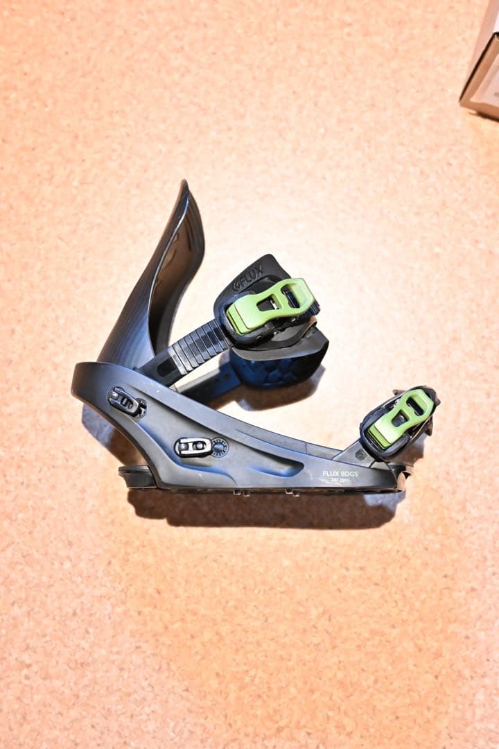 FLUX SR DARK WOOD Sサイズ ビンディング