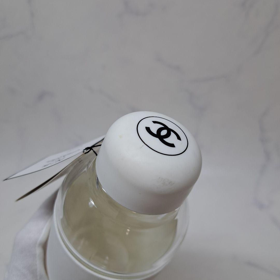 20251216　シャネル　ローボトル　ウォーターボトル　590ml　限定品