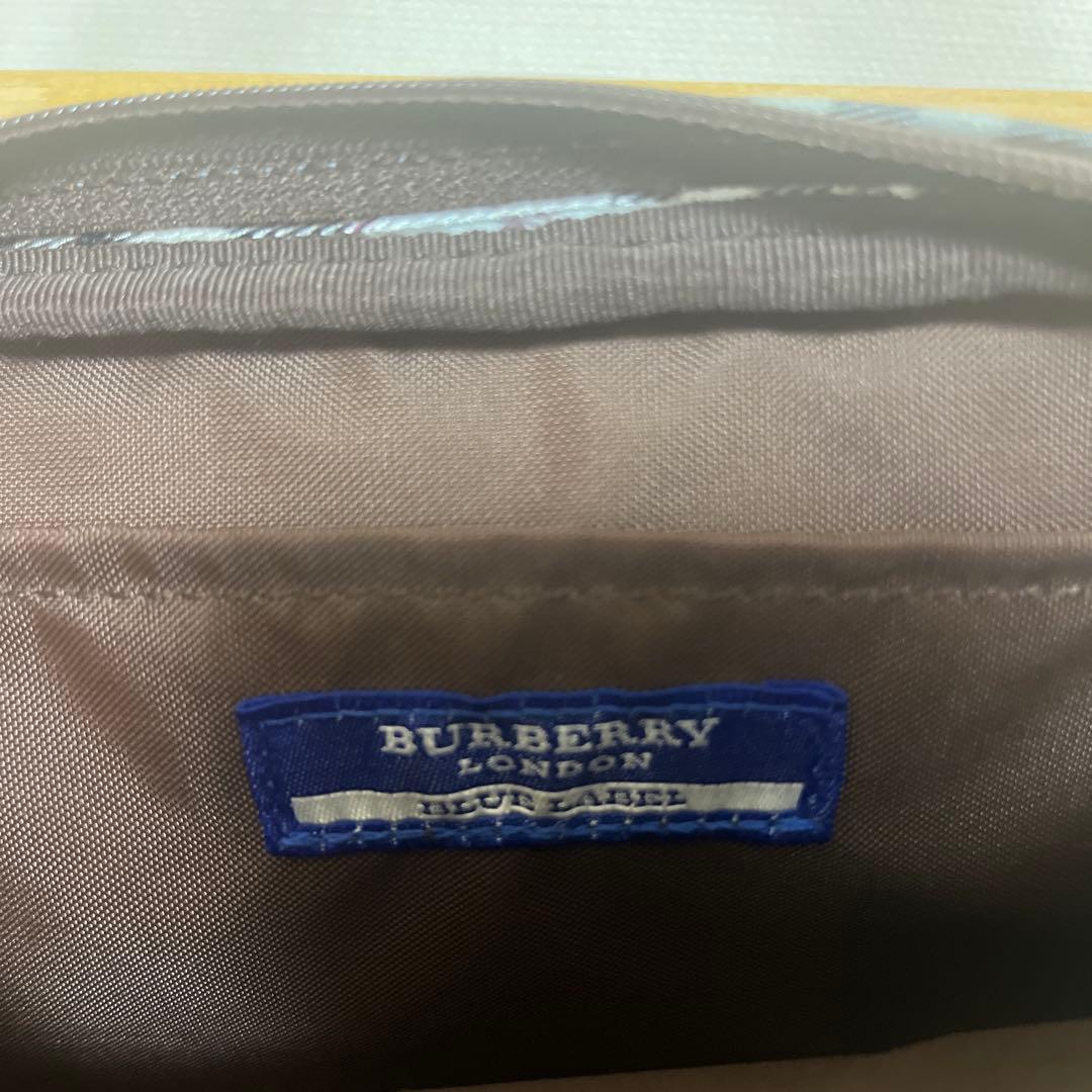 新品保管 BURBERRY バーバリー ポーチ ナイロン チェック ライトブルー