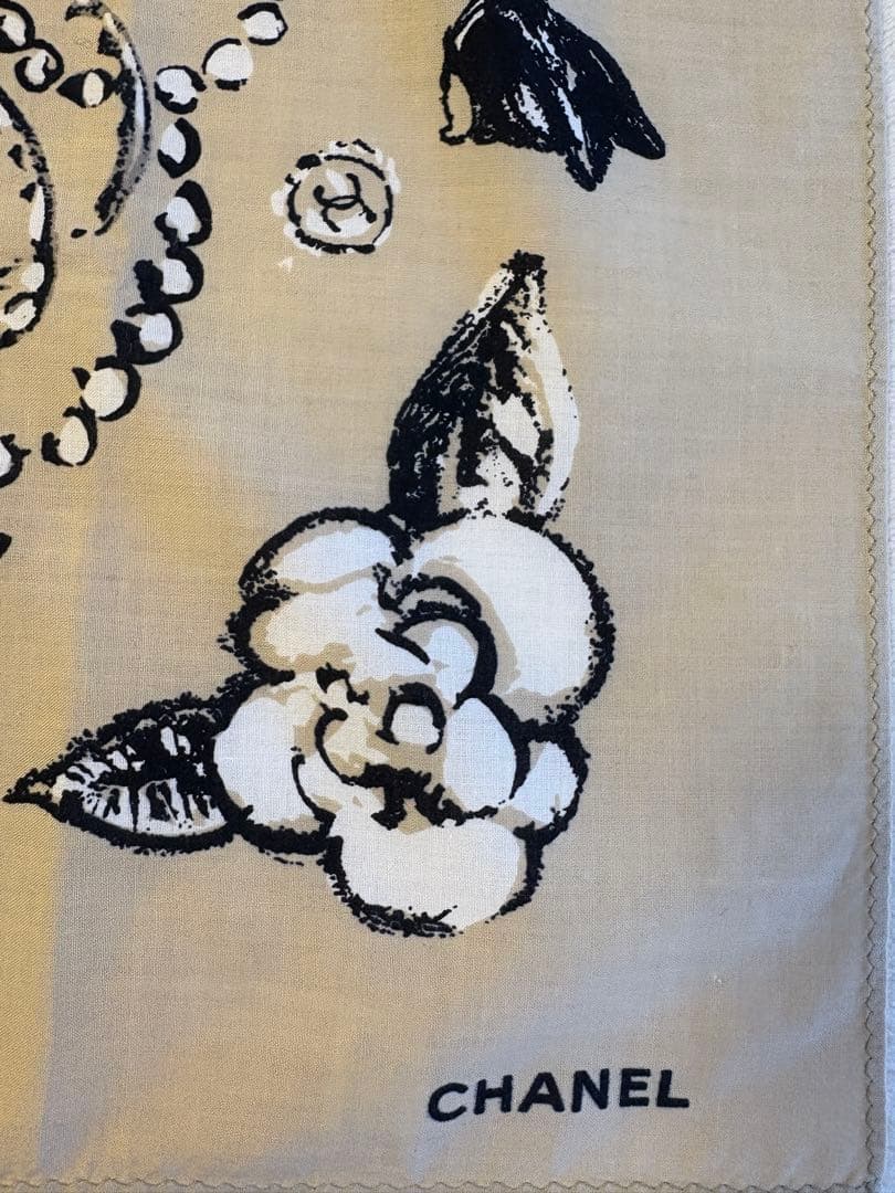 【美品】CHANEL ハンカチ　バンダナ　スカーフ