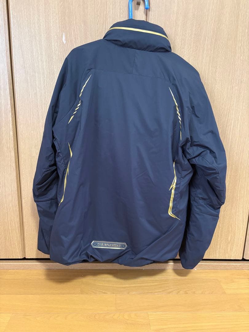 DAIWA TOURNAMENT フィッシングジャケット ブラック/ゴールド