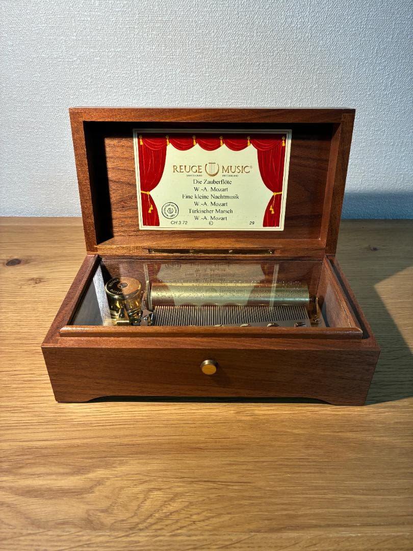 058 REUGE（リュージュ）製のオルゴール モーツァルト 3曲