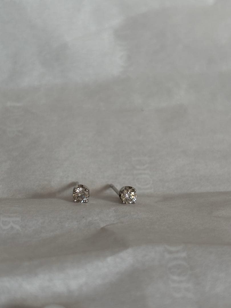 ダイヤモンドピアス 計0.2カラット プラチナ900