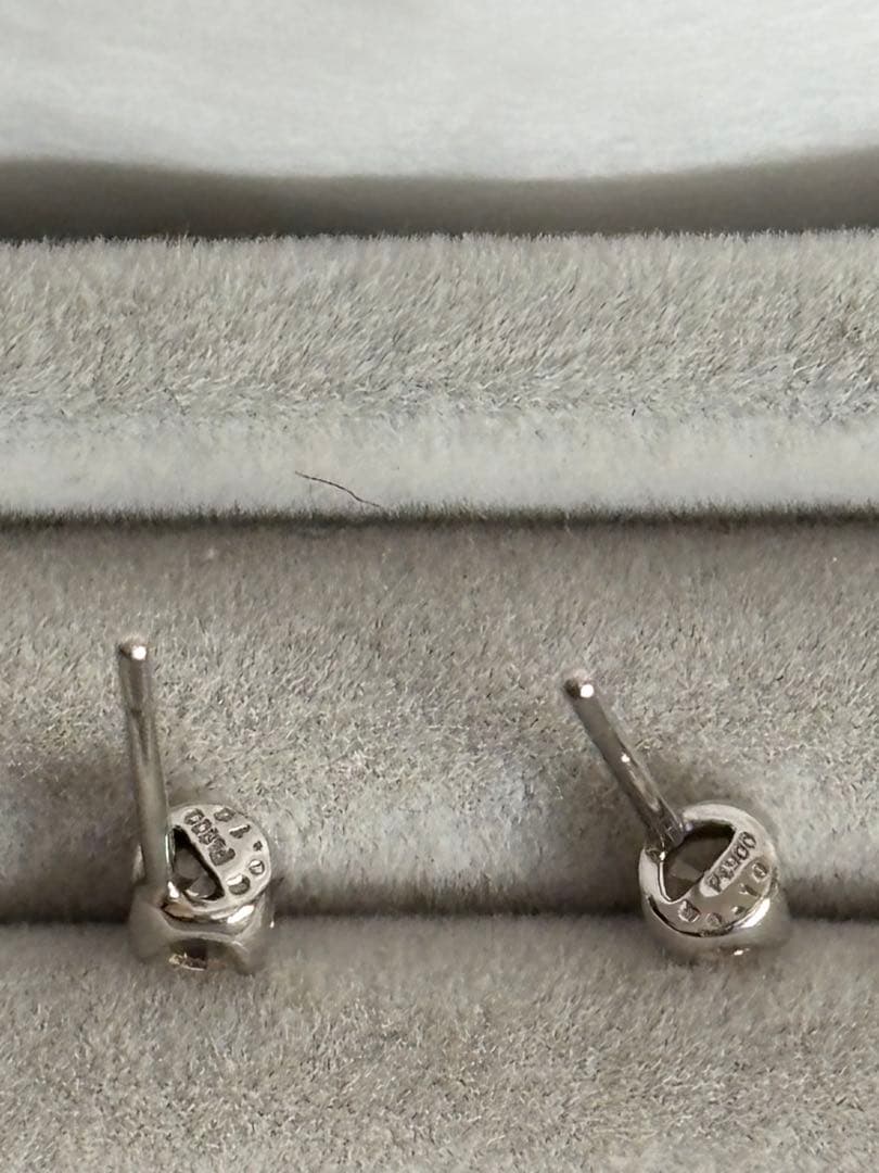 ダイヤモンドピアス 計0.2カラット プラチナ900