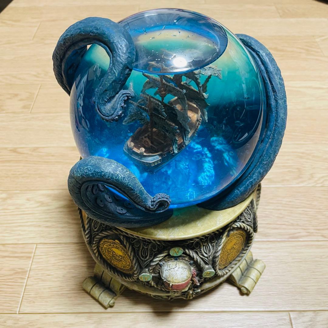 ディズニー　Disney パイレーツオブカリビアン　スノーグローブ　オルゴール