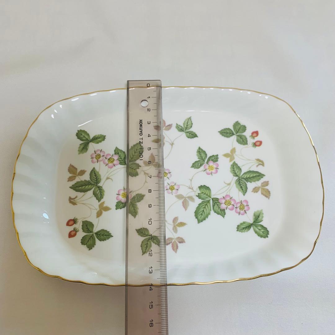 【美品】ウェッジウッド　ワイルドストロベリー　長角皿　4枚セット