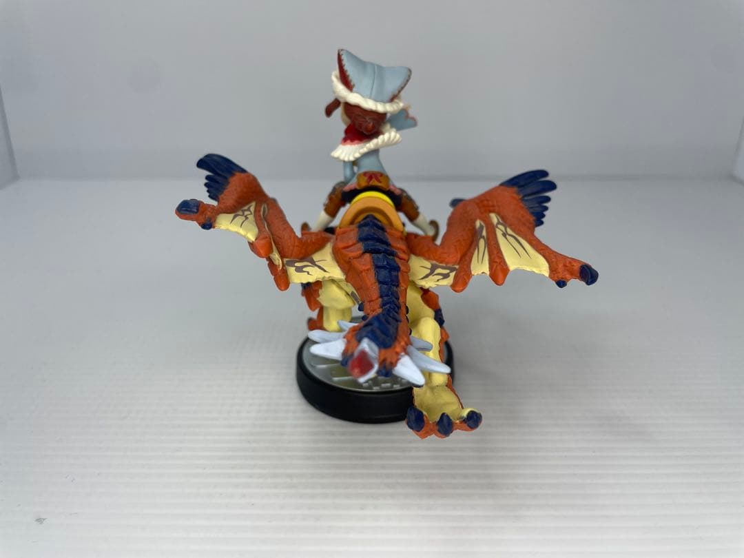 amiibo 隻眼のリオレウス&ライダー　女の子　アミーボ　モンハン