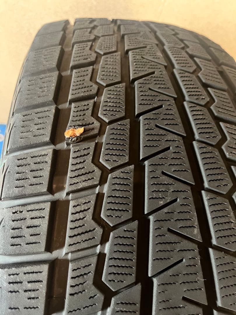 235/55R20 102Q YOKOHAMA アイスガードG075 4 本