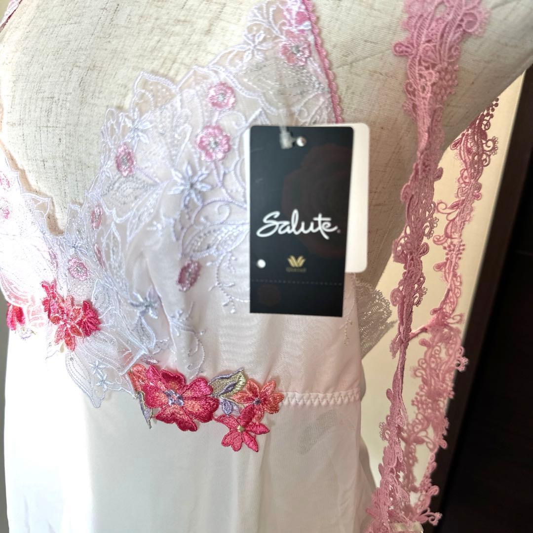 新品未使用タグ付　日本製ワコール上質ライン　サルートキャミソール＆ソングセットL