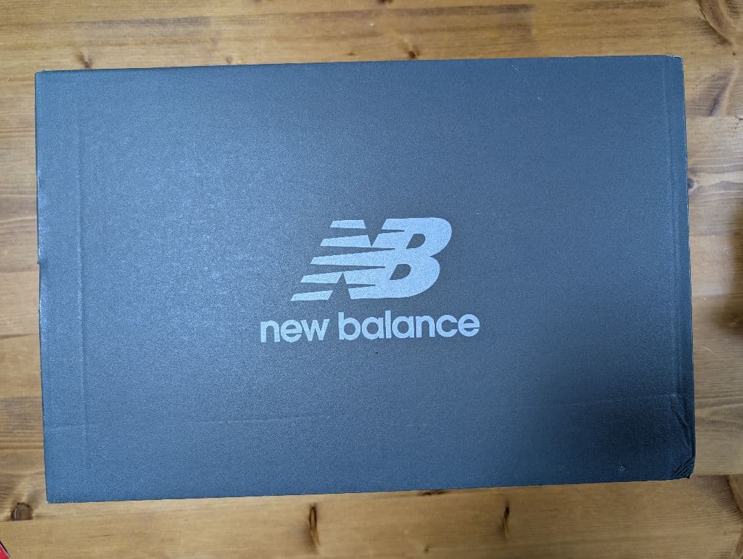 New Balance 9060 ホワイト スニーカー