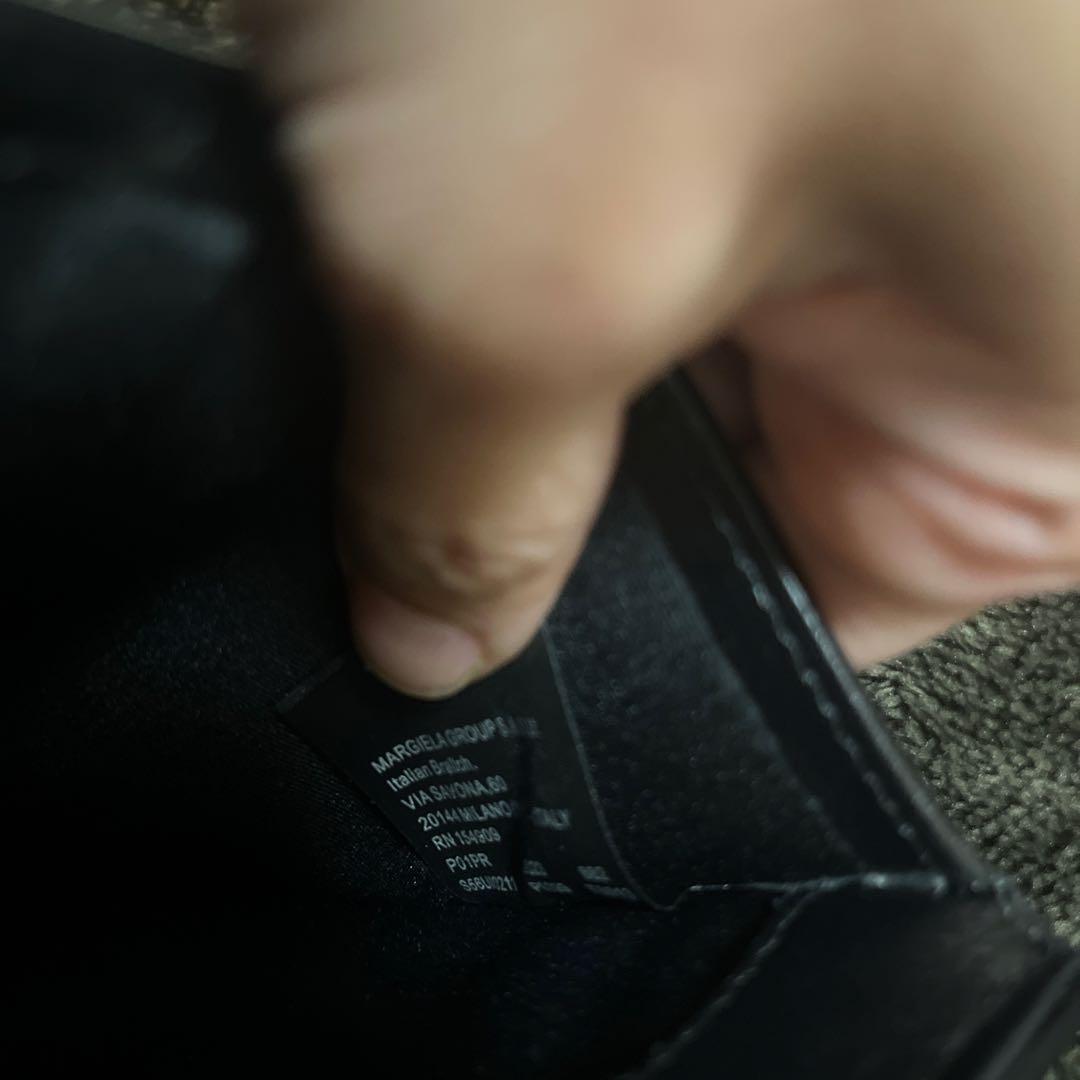 黒レザー三つ折り財布