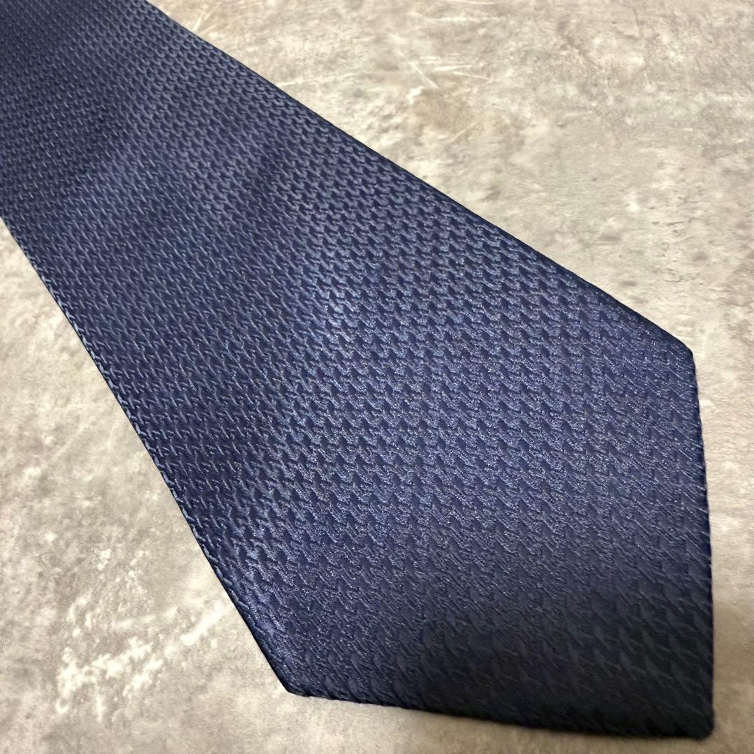 【✨極美品✨】FENDI フェンディ ネクタイ ソリッド ネイビー 無地 希少