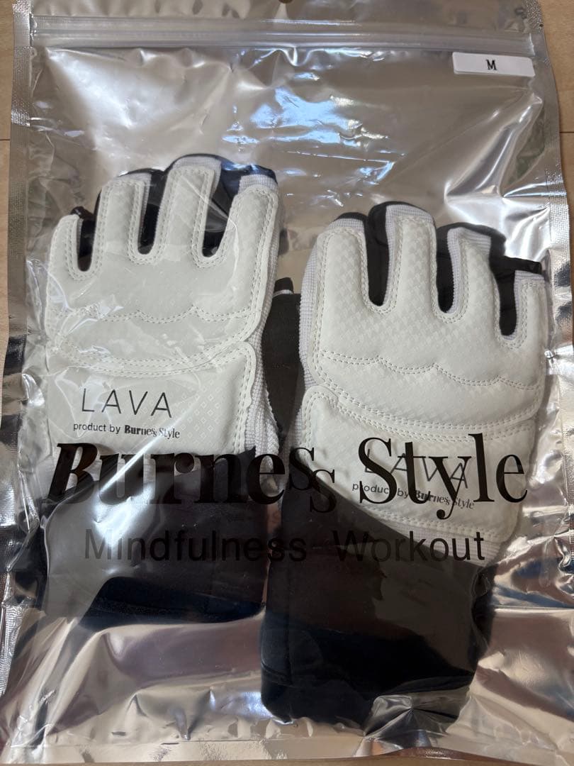 LAVA Burness Style専用グローブとシューズ