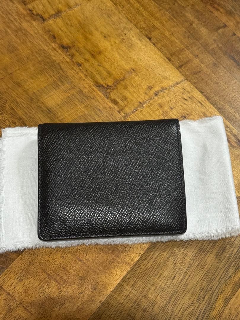 メゾンマルジェラ　4ステッチ 二つ折り　ブラック