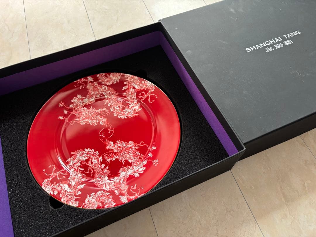 SHANGHAI TANG 赤い花柄皿セット